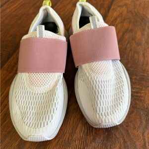 Sorel White and Pink Athletic Shoes with Breathable Mesh